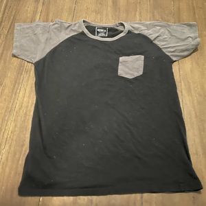 🔴 Dikotomy Mens T-shirt